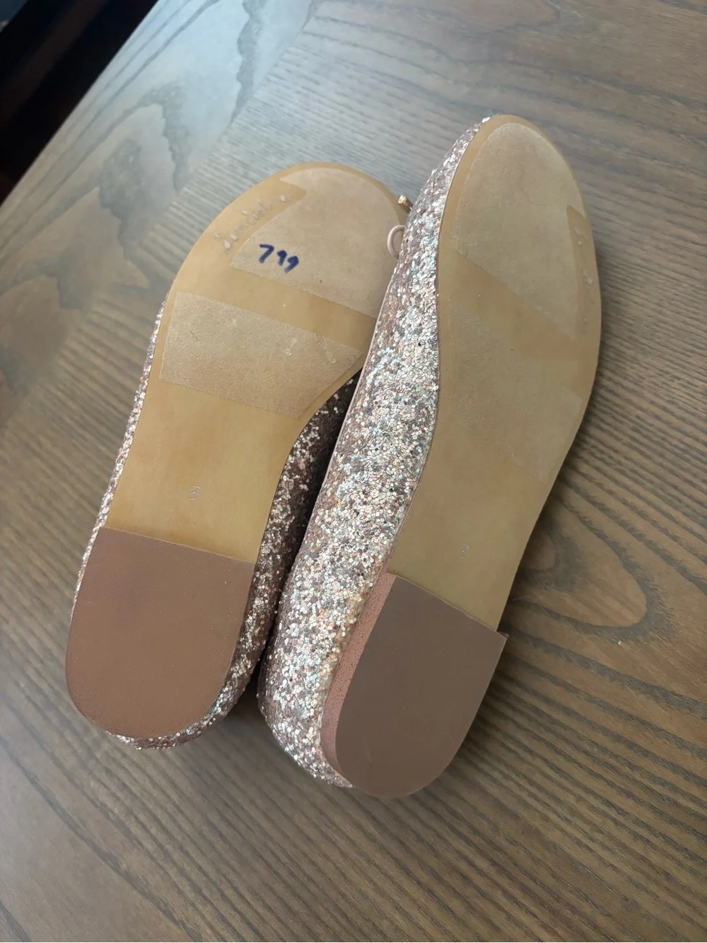 LIKE NEW Sam Edelman Girl’s Felicia Champagne Glitter Ballet Flats